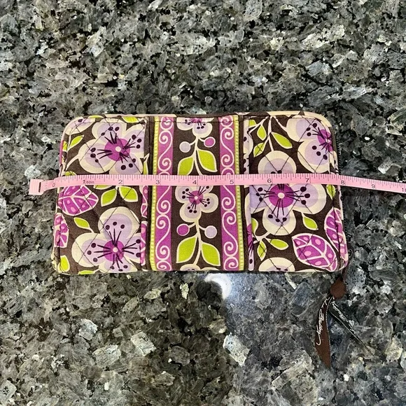 Vera Bradley Purple Floral Nightingale Zip Accordion 8 inch Wallet - Picture 10 of 11
